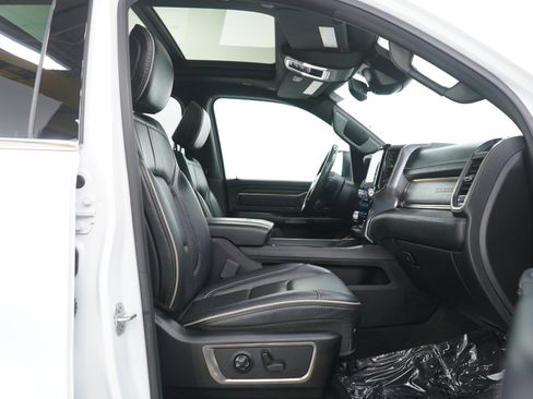 Used 2020 RAM 1500 Limited image 11