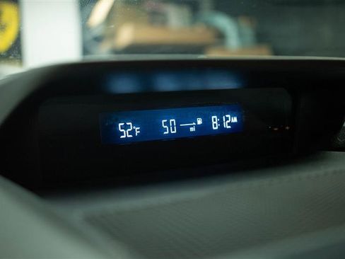 Used 2019 Subaru Ascent Premium image 21