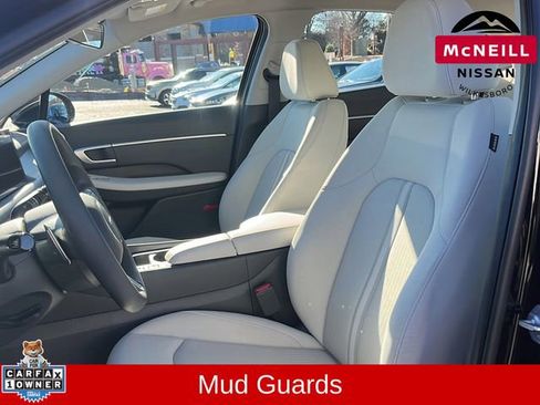 Used 2024 Hyundai Sonata SEL FWD image 17