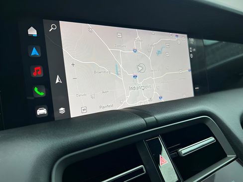 Used 2020 Porsche Taycan 4S image 56