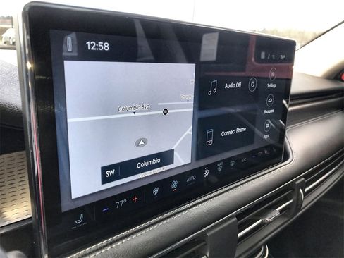 Used 2024 Lincoln Corsair Reserve w/ Equipment Group 201A image 18