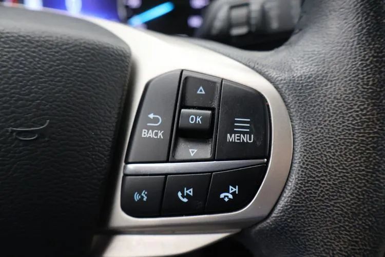 Used 2023 Ford Explorer XLT w/ Equipment Group 202A AWD/4WD image 23