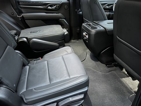 Used 2022 GMC Yukon Denali image 25