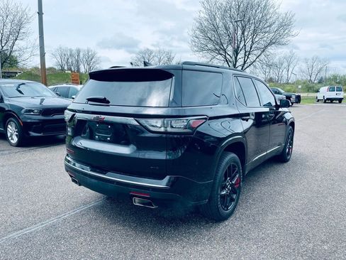 Used 2019 Chevrolet Traverse Premier w/ Redline Edition AWD/4WD image 6