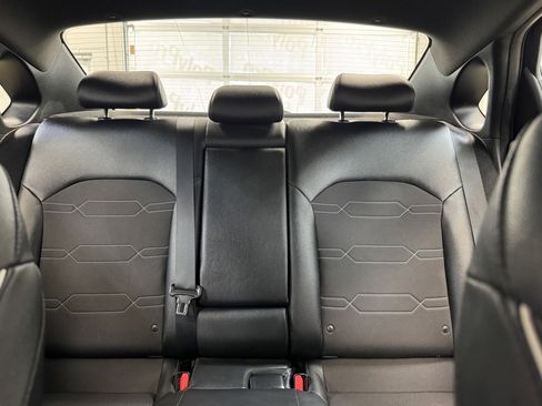 Used 2020 Kia Forte GT-Line image 13