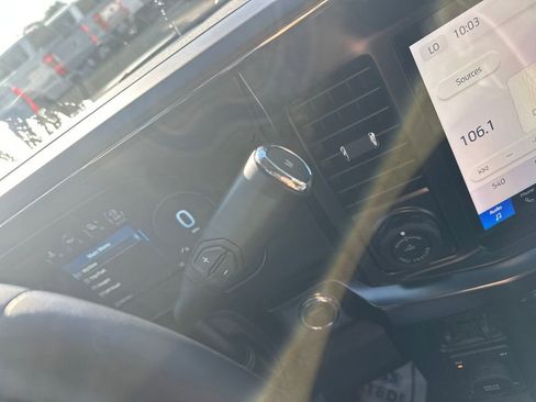 New 2026 Ford F250 Lariat w/ Black Appearance Package image 24