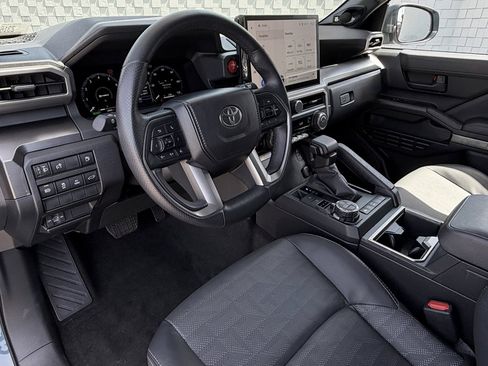 Certified 2025 Toyota 4Runner TRD Off-Road Premium w/ Tow Technology Package image 29