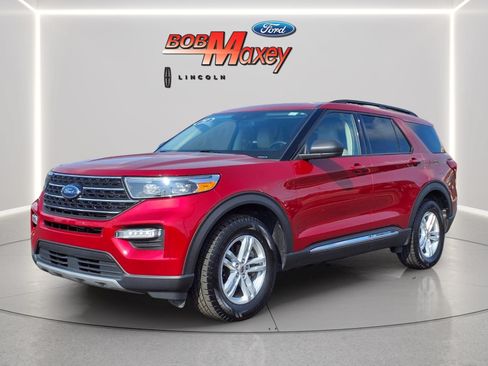 Used 2021 Ford Explorer XLT w/ Equipment Group 202A AWD/4WD image 1