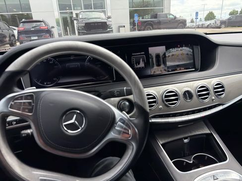 Used 2015 Mercedes-Benz S 550 4MATIC Sedan image 8