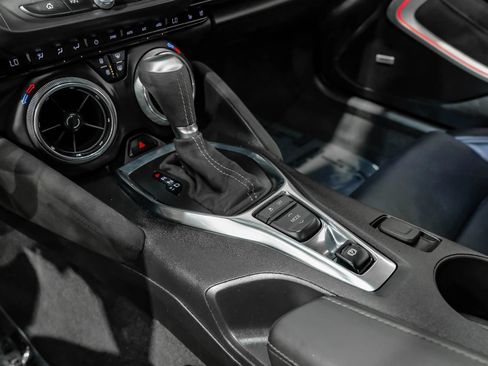 Used 2021 Chevrolet Camaro SS w/ Wild Cherry Design Package 2 RWD image 28