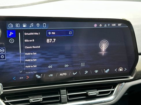 New 2026 Chevrolet Equinox EV LT image 21