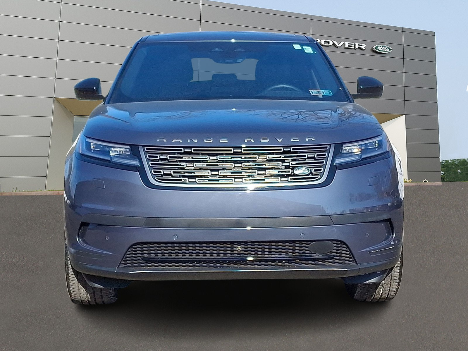 Used 2026 Land Rover Range Rover Velar S AWD/4WD image 8