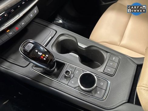 Used 2025 Cadillac XT4 Premium Luxury w/ Technology Package image 21