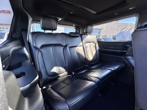 Used 2022 Jeep Wagoneer Series I image 26