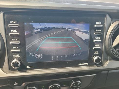 Used 2022 Toyota Tacoma SR AWD/4WD image 21
