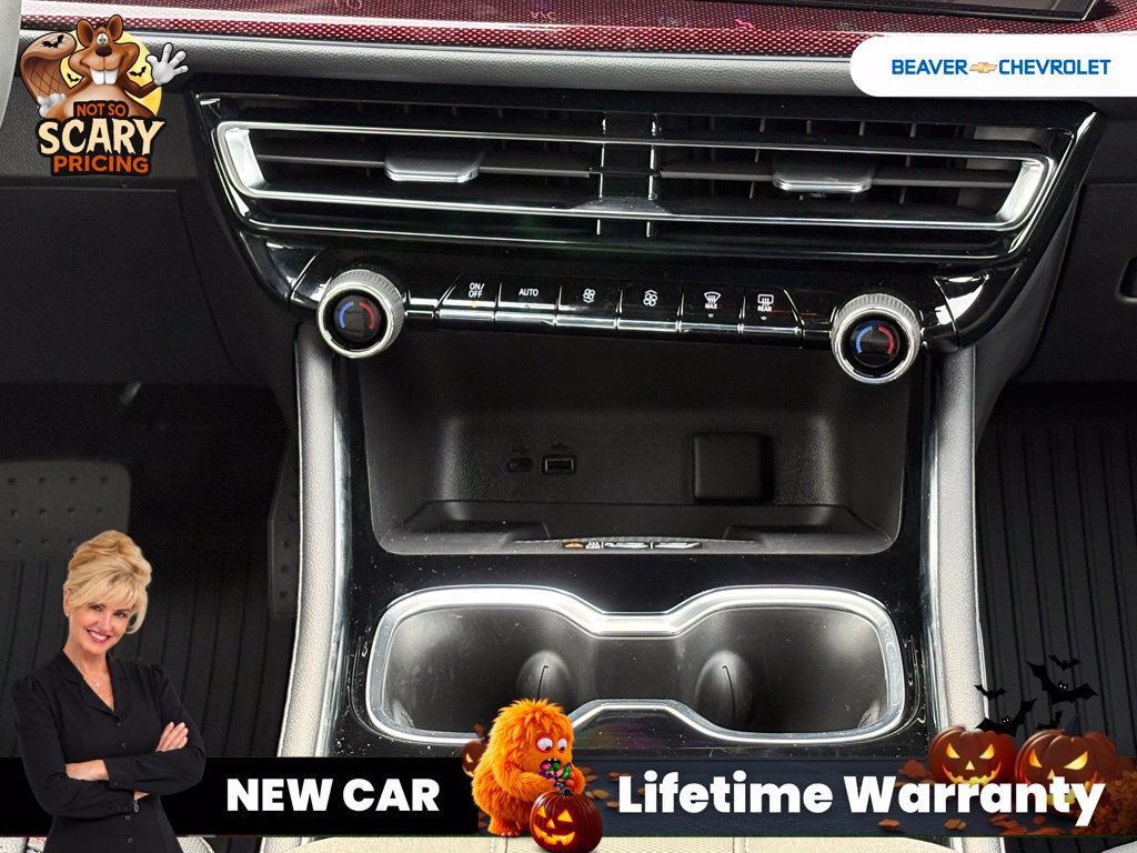 New 2026 Chevrolet Traverse RS w/ LPO, Floor Liner Package FWD image 21