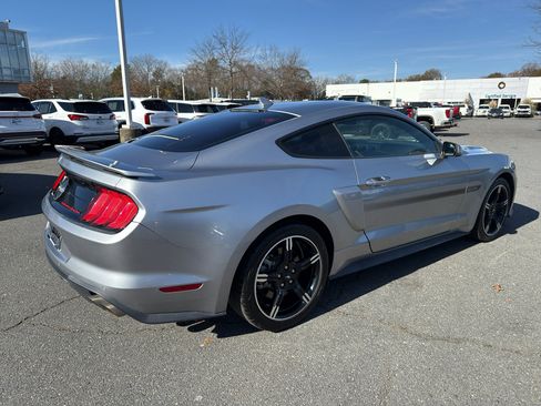 Used 2020 Ford Mustang GT Premium w/ Equipment Group 401A image 7