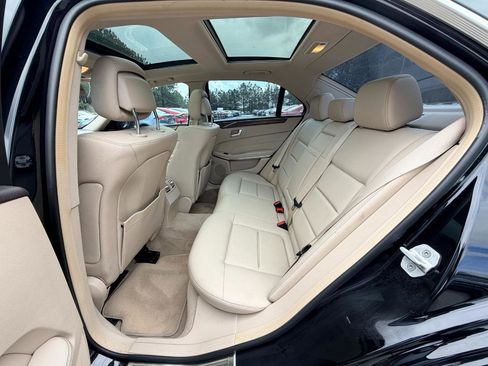 Used 2014 Mercedes-Benz E 350 Sedan image 11