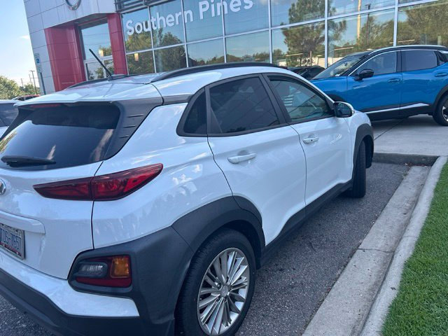 Used 2020 Hyundai Kona SEL FWD image 2