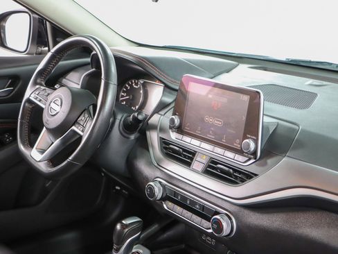 Used 2023 Nissan Altima 2.5 SR image 25