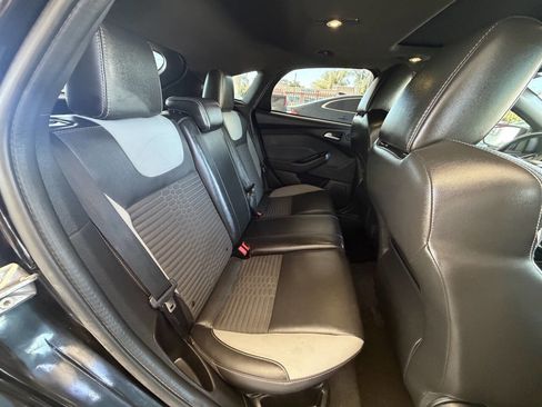 Used 2013 Ford Focus ST FWD image 17