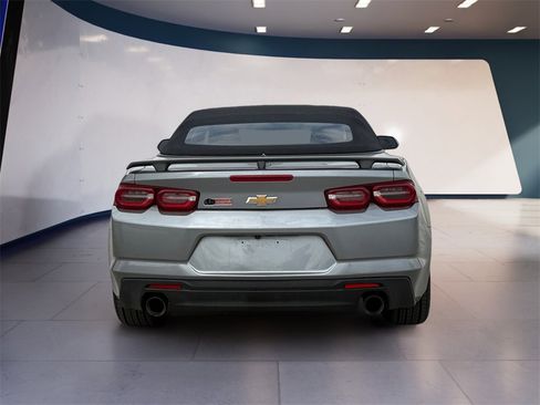 Used 2023 Chevrolet Camaro LT image 4