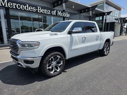 Used 2019 RAM 1500 Limited AWD/4WD image 2