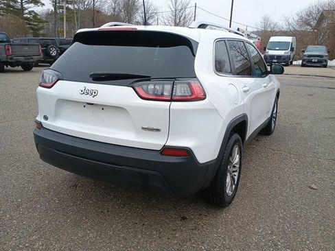 Used 2020 Jeep Cherokee Latitude Plus FWD image 5