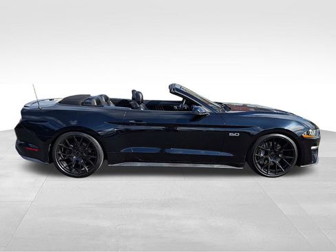 Used 2018 Ford Mustang GT Premium RWD image 7