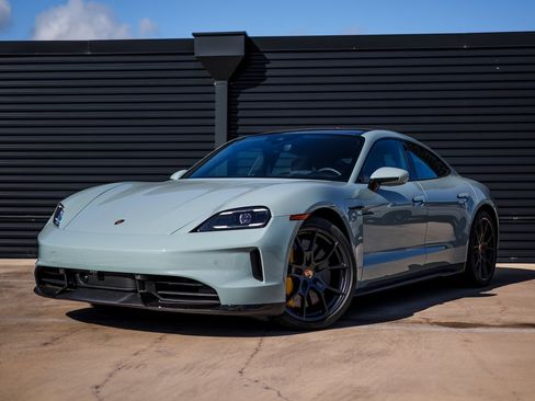 Certified 2025 Porsche Taycan GTS image 1