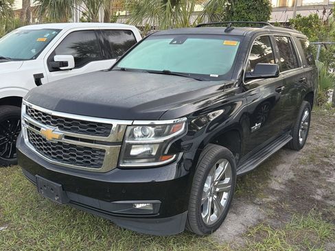 Used 2017 Chevrolet Tahoe LT RWD image 3