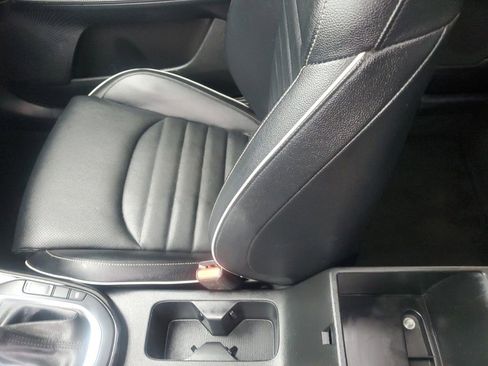 Used 2022 Kia Forte GT-Line w/ GT-Line Premium Package image 25