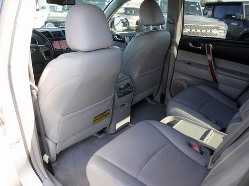 Used 2009 Toyota Highlander Limited image 12