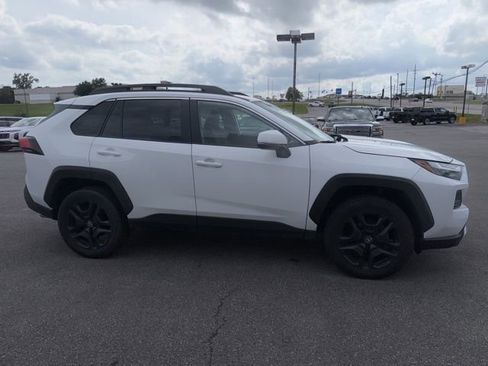 Used 2024 Toyota RAV4 Adventure AWD/4WD image 9