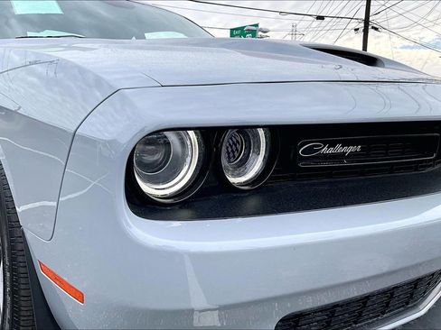 Used 2022 Dodge Challenger R/T Scat Pack w/ Plus Package image 39