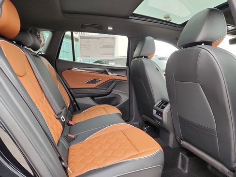 New 2026 Volkswagen Tiguan SEL R-Line image 14