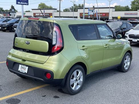 Used 2019 Kia Soul FWD image 10