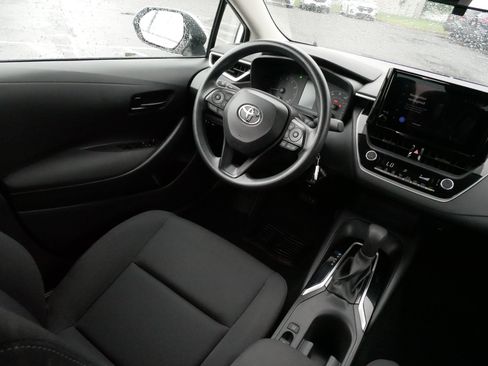 Certified 2024 Toyota Corolla LE FWD image 9