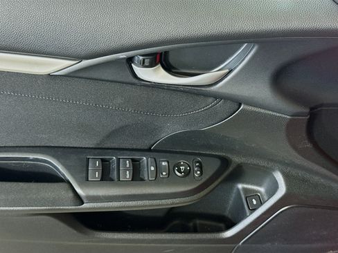 Used 2020 Honda Civic EX image 24