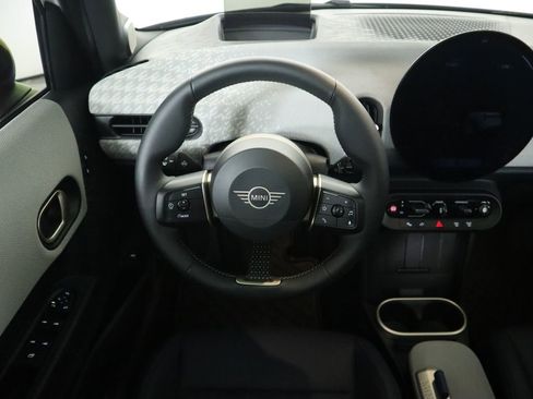 Used 2025 MINI Cooper S image 10