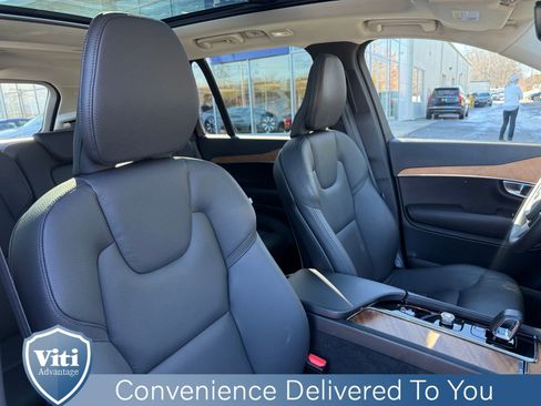 Certified 2023 Volvo XC90 B6 Plus w/ Protection Package Premier image 31