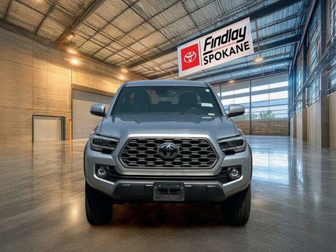 Certified 2023 Toyota Tacoma TRD Off-Road w/ Technology Package AWD/4WD image 2