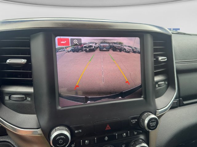 Used 2022 RAM 1500 Laramie AWD/4WD image 16