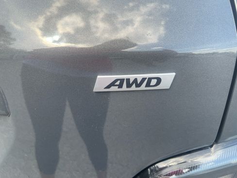 Used 2023 Hyundai Kona SEL AWD/4WD image 26