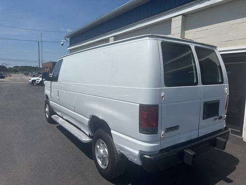 Used 2009 Ford E-250 and Econoline 250 image 6