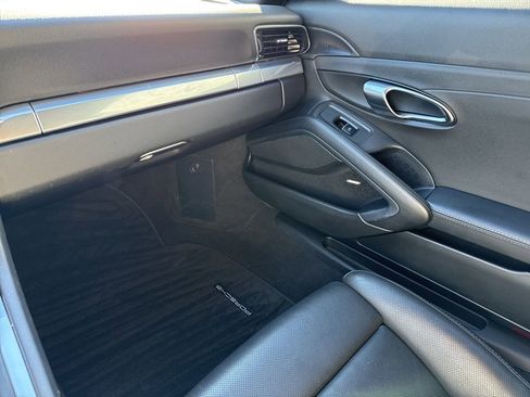 Used 2013 Porsche 911 Carrera image 16