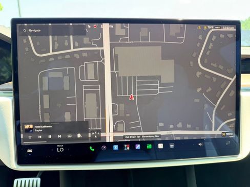 Used 2022 Tesla Model S Plaid AWD/4WD image 18