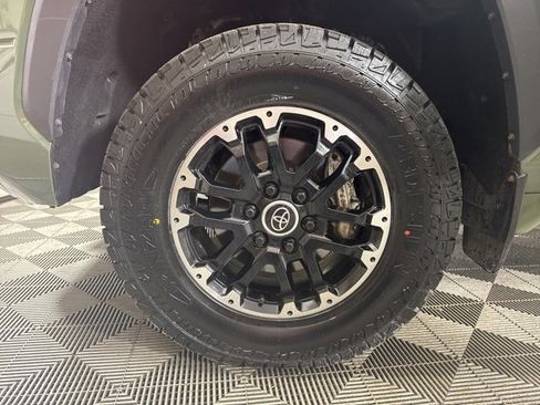 Used 2022 Toyota Tundra SR5 image 10