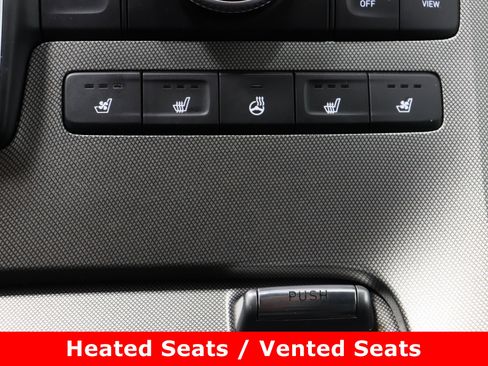 Used 2020 Hyundai Palisade Limited image 23