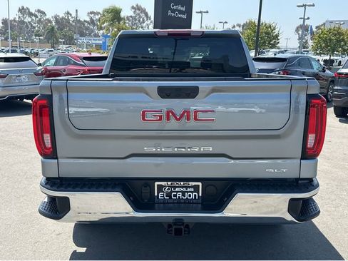 Used 2026 GMC Sierra 1500 SLT AWD/4WD image 5